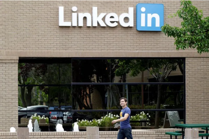 امکان اختصاصی «LinkedIn» برای کاربران کانادایی: تأئید اعتبار بر مبنای اوراق هویتی